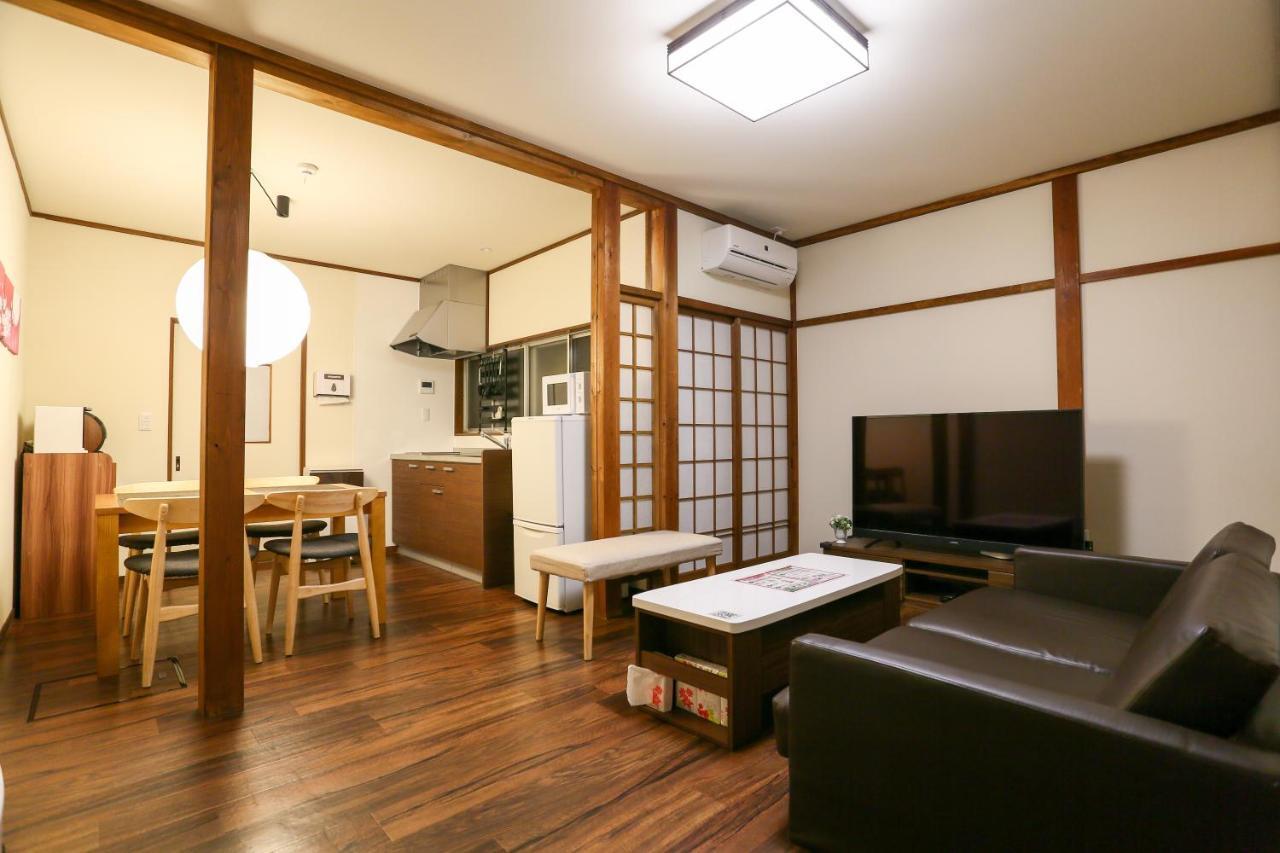 Private House Hidatakayama Такаяма Экстерьер фото